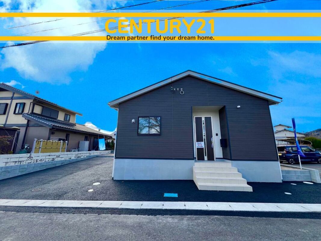 New 4LDK Detached House for Sale in Saga City, Saga - Thumbnail 2