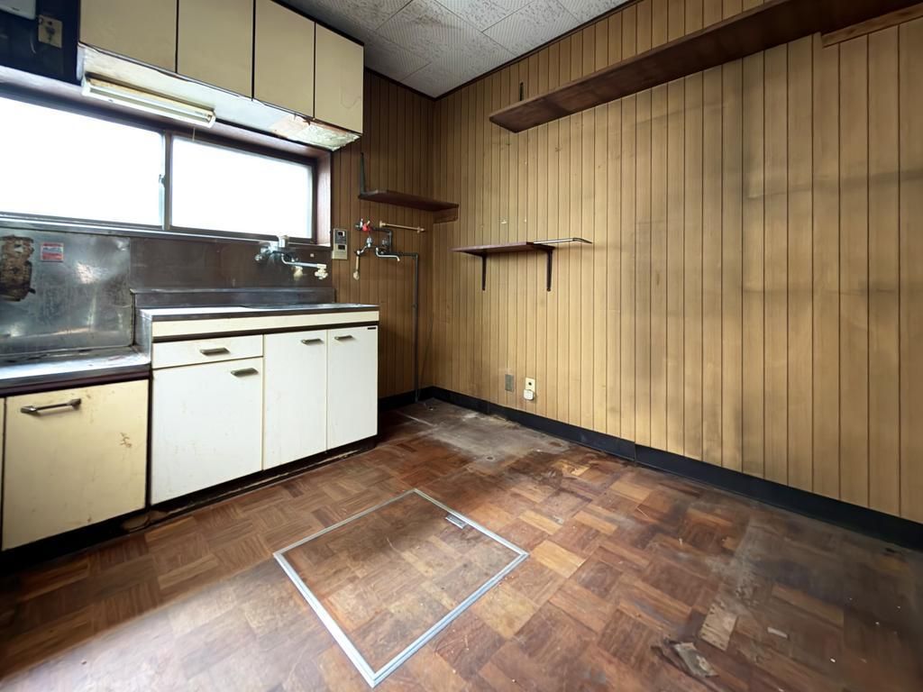 3DK Used House for Sale in Omori Honcho, Ota City, Tokyo - Thumbnail 2