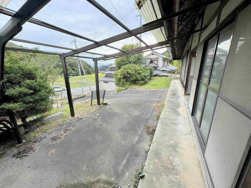 Traditional 5DK Home in Okayama with 346㎡ Land - Thumbnail 3