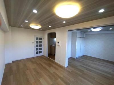 Refurbished 3LDK Apartment in Nagoya's Meito Ward — Image 4, Meito, Aichi