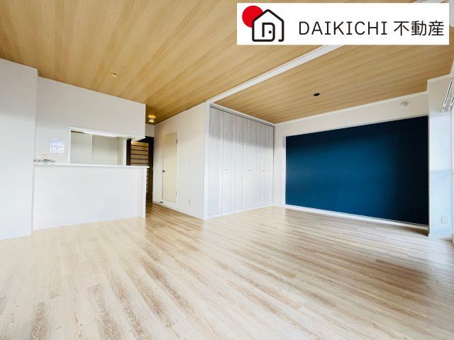 2LDK Apartment in Fukaya City with 2024 Renovation - Thumbnail 4