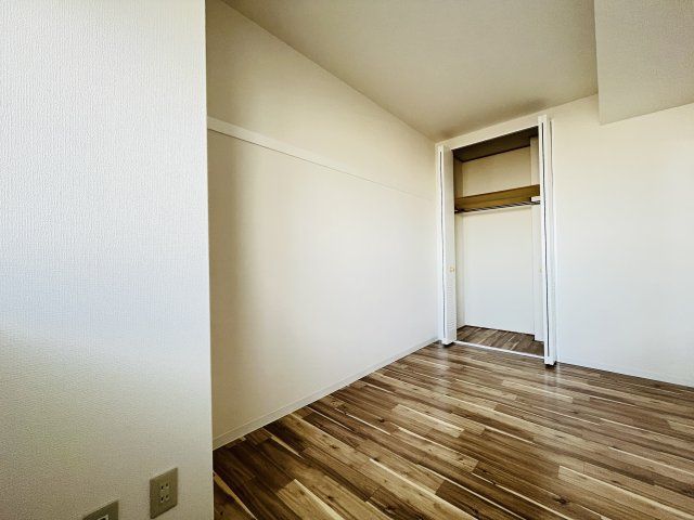 2LDK Apartment in Fukaya City with 2024 Renovation - Thumbnail 3