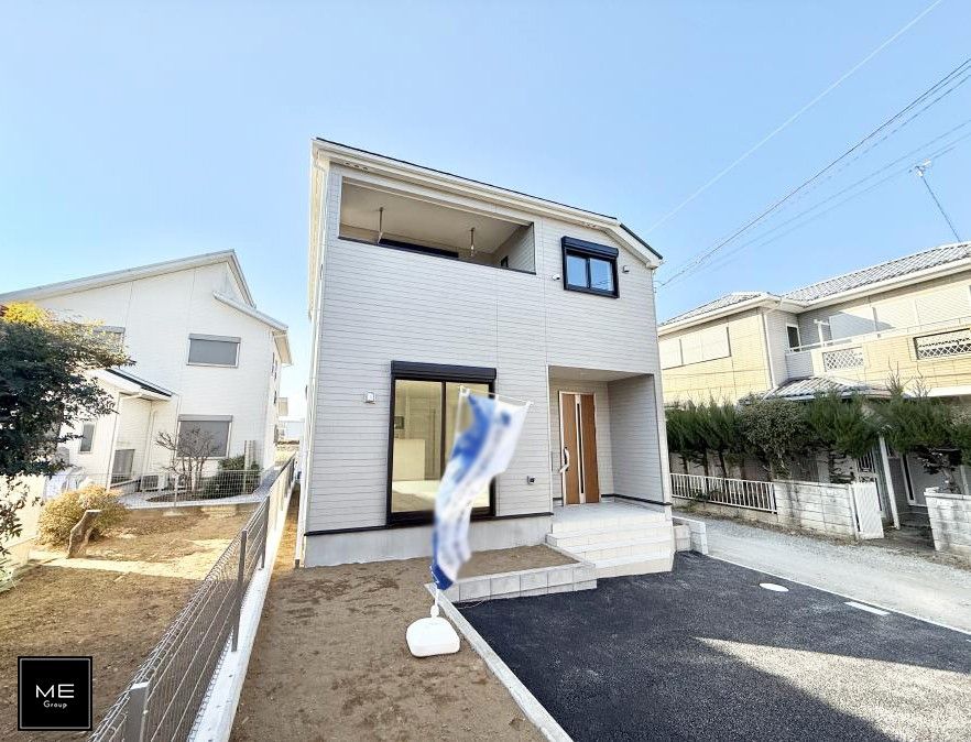 New 4LDK House in Hiratsuka, Kanagawa - 97.6m² - Thumbnail 2