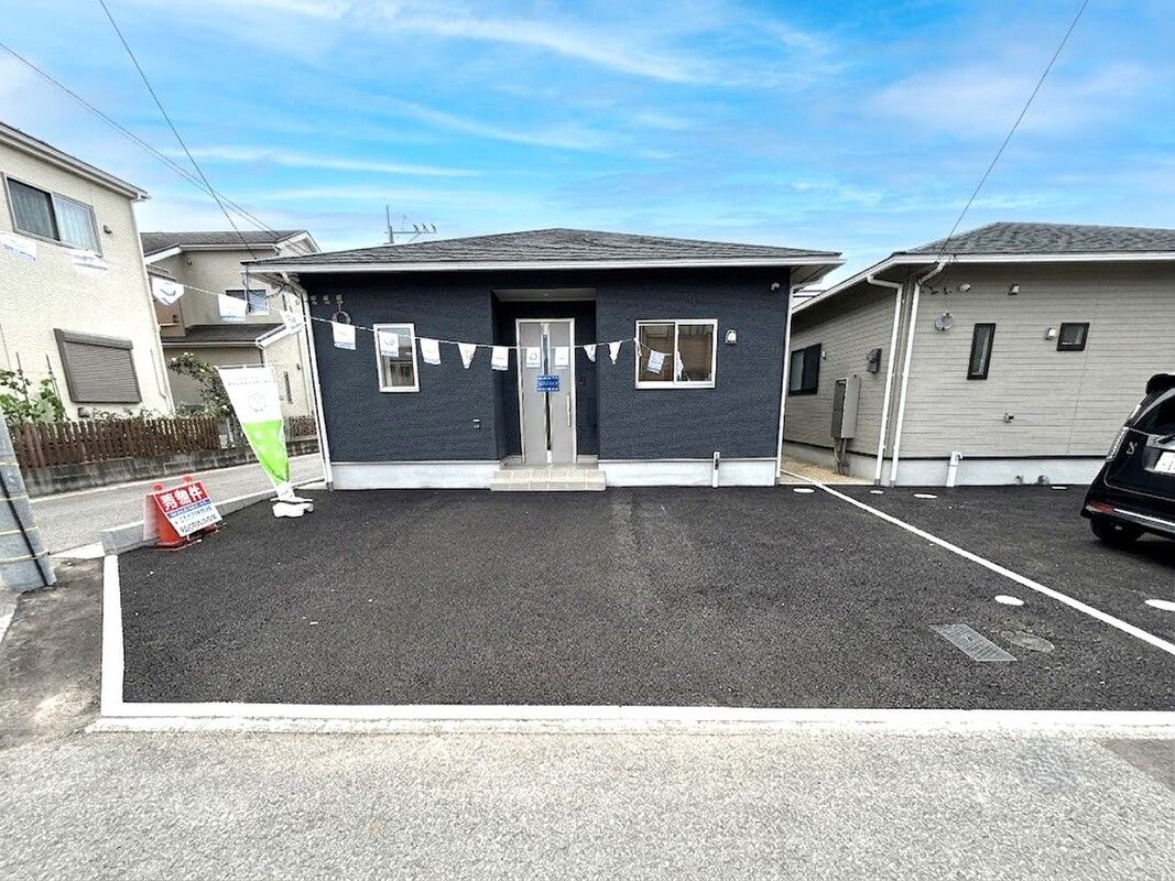 New 4LDK Single-Story House in Kamimine, Saga - 95.58m2 - Thumbnail 3