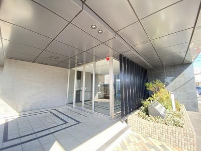 3LDK Apartment in Marugame with Balcony and Auto-Lock — Image 1, Marugame, Kagawa