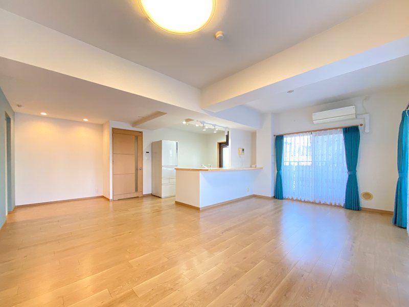 3SLDK Apartment for Sale in Otsu, Shiga - Recently Renovated - Thumbnail 4