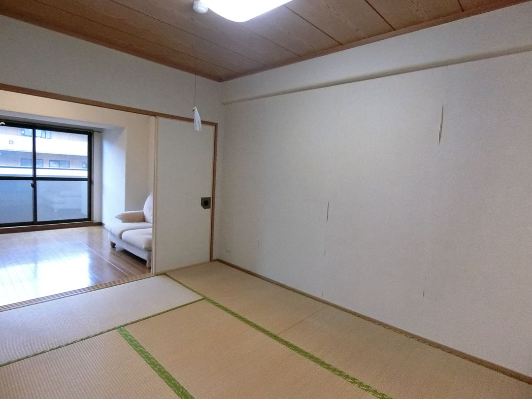 2LDK Apartment for Sale in Toyama City - 64.09sqm - Thumbnail 4