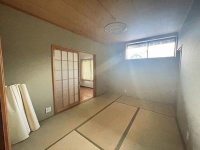 Spacious 14-Room Traditional Home in Maibara, Shiga — Interior, Maibara, Shiga