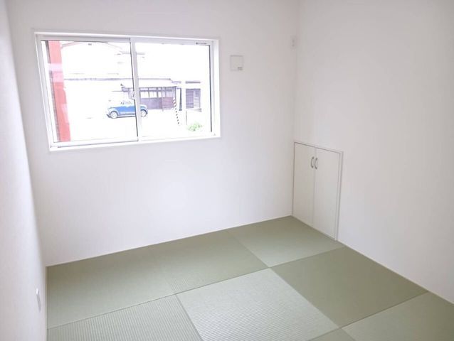 New 4LDK House for Sale in Akita City, Akita Prefecture - Thumbnail 4