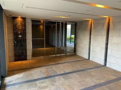 Modern 1K Apartment Near Shin-Fukae Station, Osaka — Image 3, Higashinari, Osaka