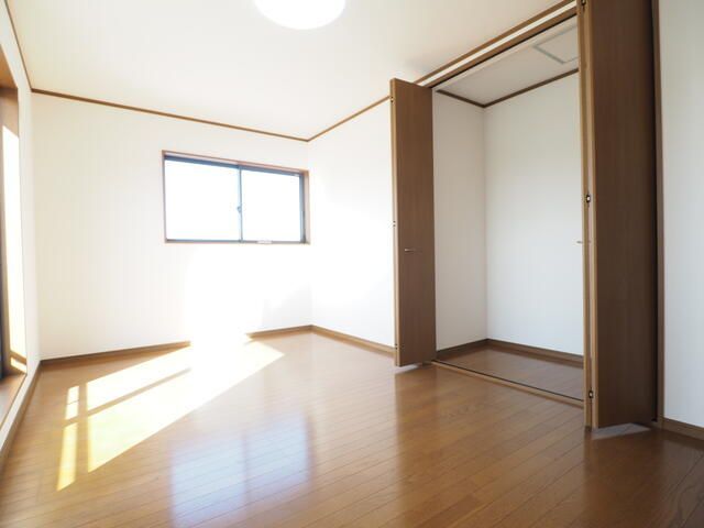 4SLDK House for Sale in Matsuyama, Ehime Prefecture - Thumbnail 4