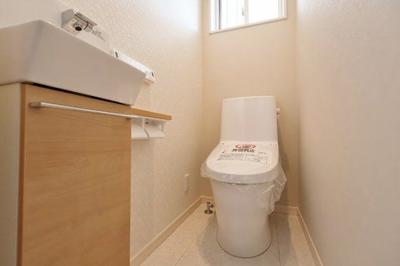 Modern 3LDK House in Omihachiman with Loft Design — Image 4, Omihachiman, Shiga