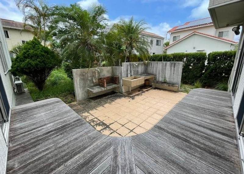 5LDK House in Toyosaki, Okinawa with 347.65㎡ Living Space - Thumbnail 4