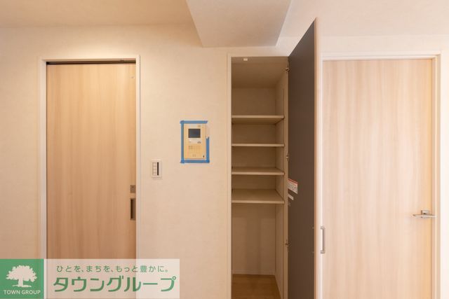 Renovated 3LDK Apartment near Higashi-Matsudo Station, Matsudo - Thumbnail 3