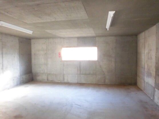 Rent Commercial Office/Warehouse in Ikeda Town, Hokkaido - Thumbnail 2