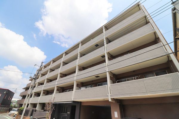 2LDK Apartment for Sale in Saitama's Midori Ward - Thumbnail 2
