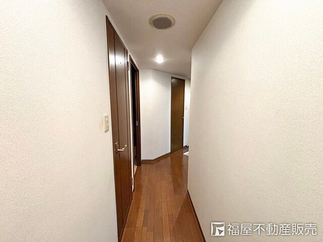 Lions Mansion Shijo Omiya Garden City 2LDK in Kyoto - Thumbnail 4