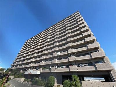 3LDK Apartment in Oobu City with 71.52 sqm Space — Image 1, Obu, Aichi