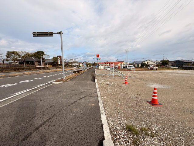 Land for Sale in Aira City, Kagoshima - 742.49 sqm Plot - Thumbnail 4