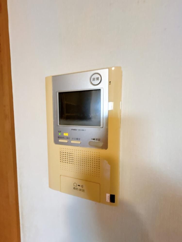 Green Miyuki Koyama 2F 1LDK Apartment for Sale Near Station - Thumbnail 4