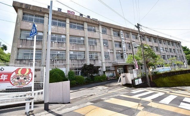 3DK House for Sale in Murasaki, Kagoshima City - Thumbnail 3