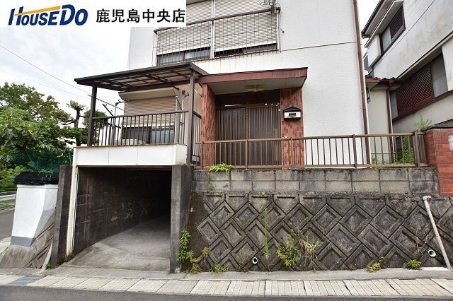3DK House for Sale in Murasaki, Kagoshima City - Thumbnail 2