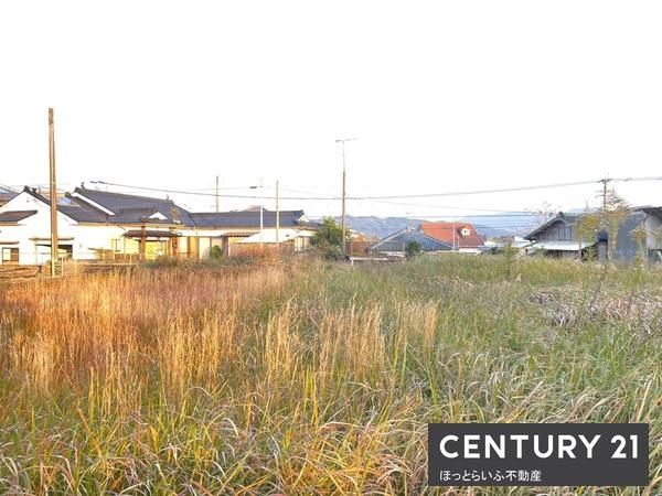 Spacious 1136 sqm Residential Land for Sale in Miyakonojo, Miyazaki - Thumbnail 4