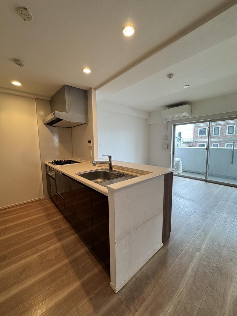 4LDK Apartment for Sale Near Koga Station, Ibaraki - Thumbnail 2
