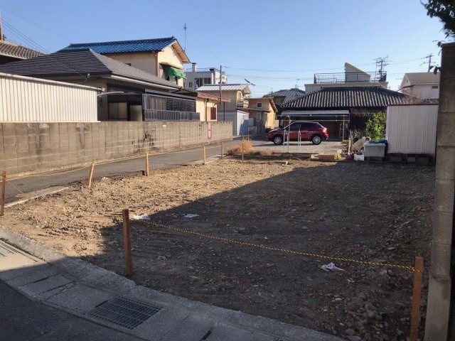 Vacant Land for Sale in Wakaura, Wakayama City - Corner Lot - Thumbnail 3