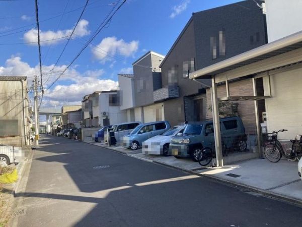 4LDK House Near Dōtoku Station in Nagoya - Thumbnail 2