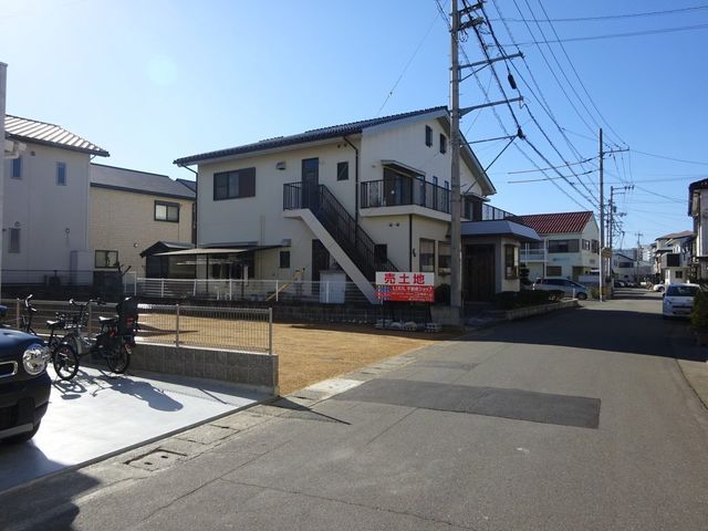 292.39 sqm Vacant Land for Sale in Minami Showa-cho, Tokushima - Thumbnail 3