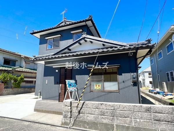 Renovated 4LDK Family Home in Shibata with 61 Tsubo Land - Image 1