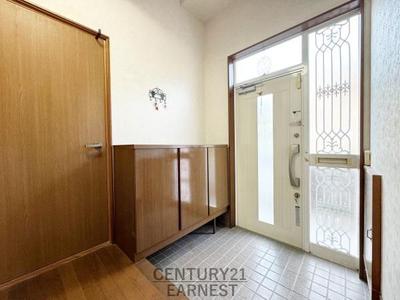 [Homes] Used detached house (Property number: 0008131-0016923) 5.4km from Oami Station on the JR Sotobo Line (Oamishirasato City) — Image 3, Oami Shirasato, Chiba