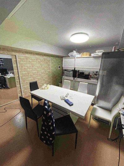 3LDK Apartment in Kitakyushu with Dual Balconies — Image 3, Yahatanishi, Fukuoka