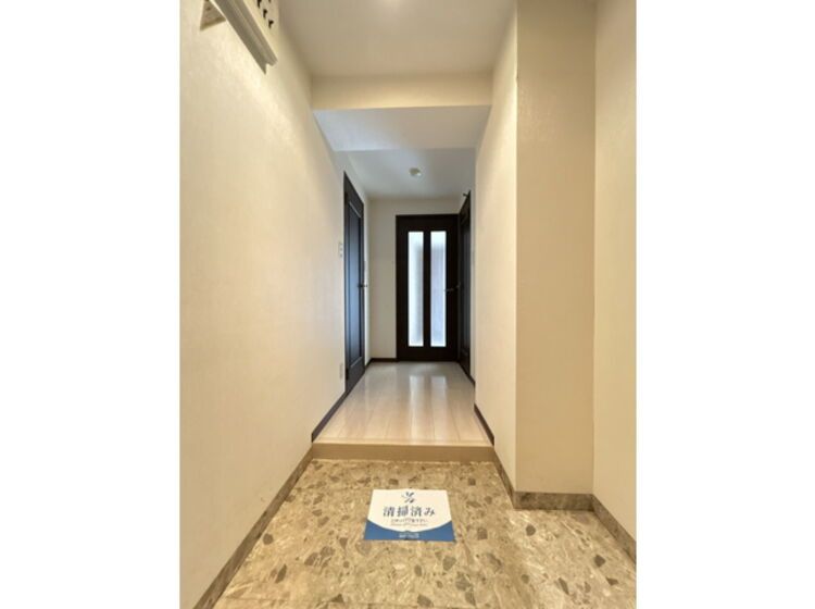 3LDK Apartment with South Balcony for Sale in Fukui City - Thumbnail 2