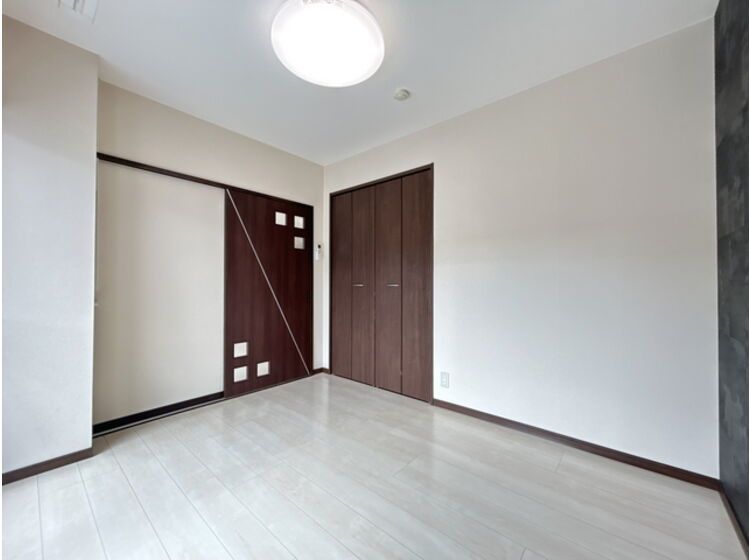 3LDK Apartment with South Balcony for Sale in Fukui City - Thumbnail 3