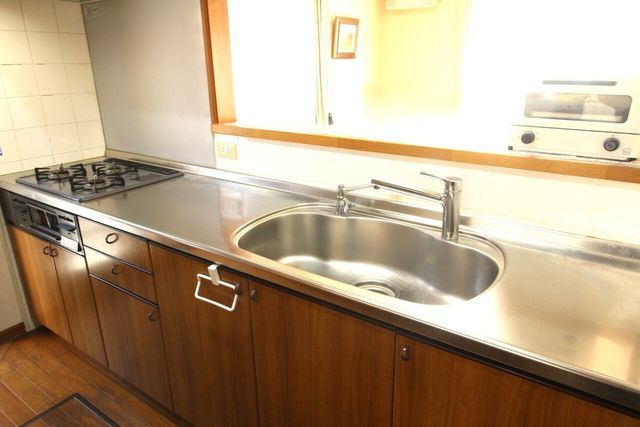 Spacious 6LDK Hebel Haus in Kotacho, Aichi - Thumbnail 3