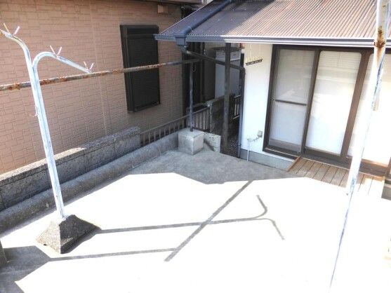 4DK Wooden House for Sale in Fuji City, Shizuoka - 107.8 sqm - Thumbnail 2