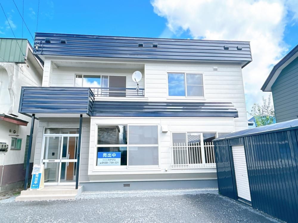 Renovated 5LDK Family Home in Asahikawa with Modern Features - Image 1