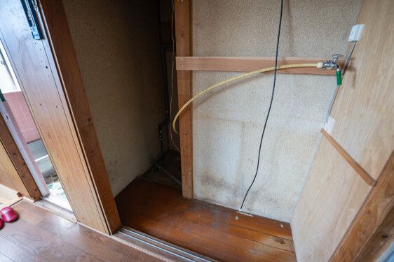 Retro Updated 3DK House for Rent in Himi City, Toyama - Thumbnail 4