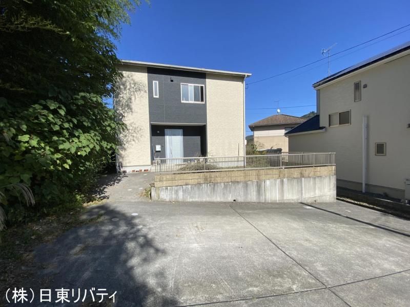 4LDK House for Sale in Kumano Town, Hiroshima on 264sqm Land - Thumbnail 3
