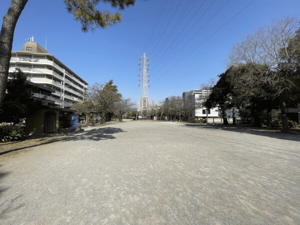 New 3LDK+S House for Sale in Kitakasai, Edogawa-ku, Tokyo - Thumbnail 2