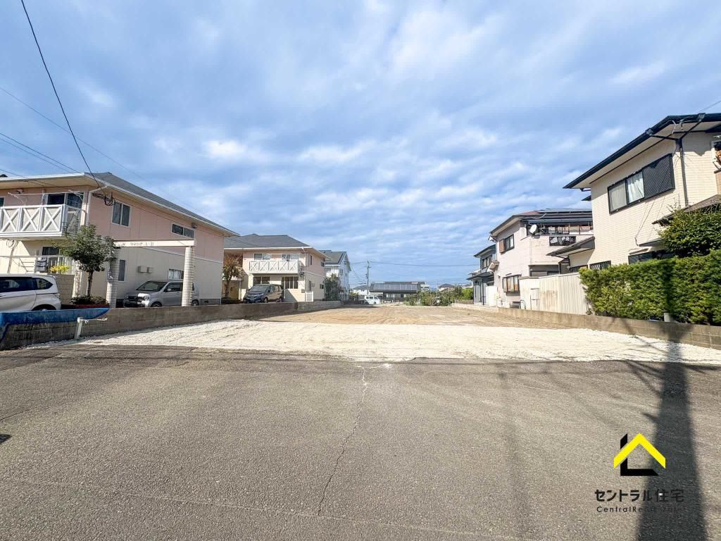 Vacant Land for Sale in Miyazaki City, No Building Conditions - Thumbnail 2