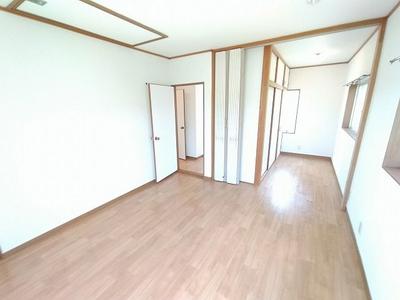 Renovated 4DK House in Tsuchiura with Parking — Image 3, Tsuchiura, Ibaraki