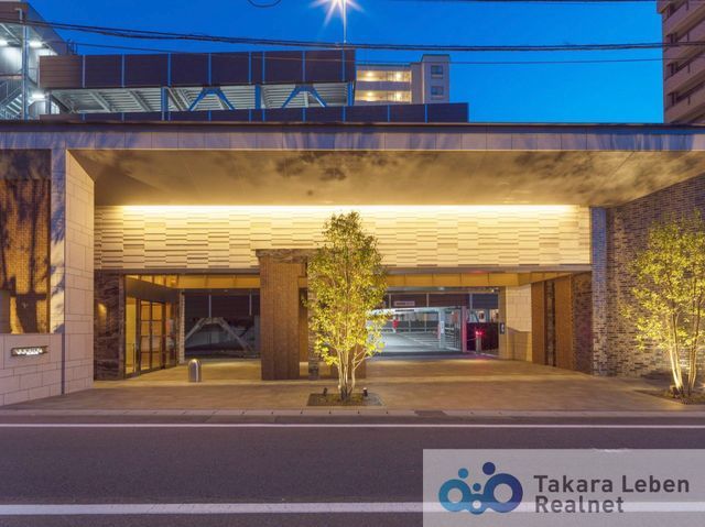 Luxury 2LDK Condo in Yamagata City's THE MIDTOWER | 100.77 sqm - Thumbnail 2