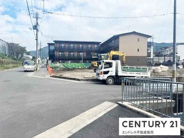 Vacant Corner Land Plot for Sale in Yamashina-ku, Kyoto - Thumbnail 2