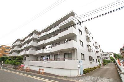 3LDK Apartment in Nagoya Tempaku Ward | Green Hill Aioiyama — Image 1, Tenpaku, Aichi