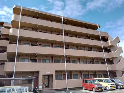 3LDK Apartment in Mishima with Mount Fuji Views — Image 1, Mishima, Shizuoka