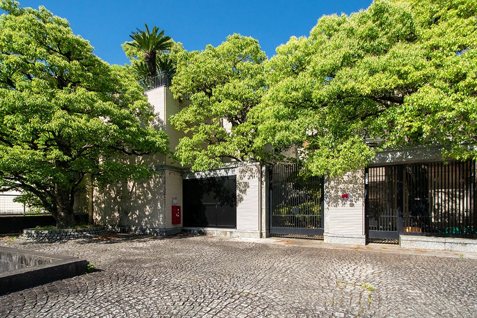 Luxury 11LDK Estate at Foot of Mt. Sogagaoka, Kyoto - Thumbnail 3