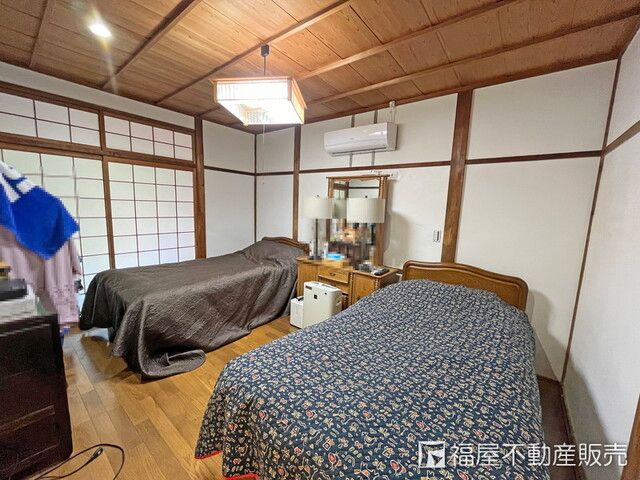 Renovated 4SLDK Detached House for Sale in Kyoto's Kita Ward - Thumbnail 3